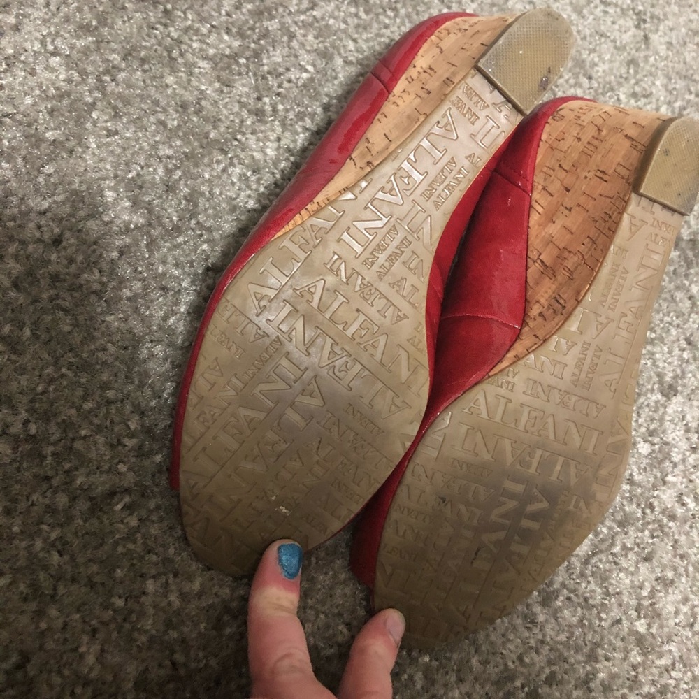 Red Wedges‼️BOGO‼️ - Picture 2 of 7
